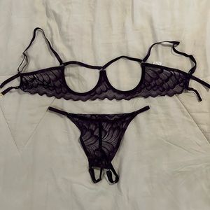 Lacy lingerie set, size medium